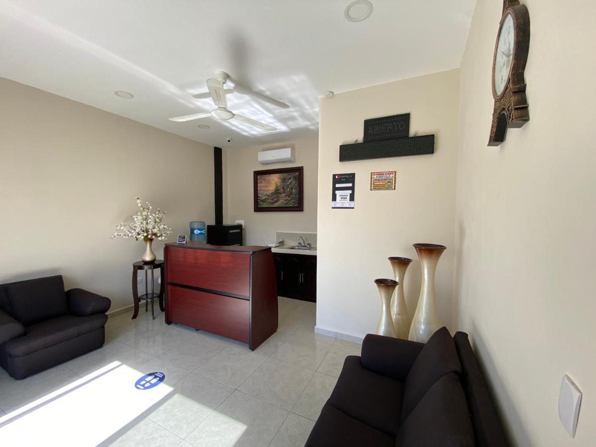 מרידה Woo Rooms Hotel מראה חיצוני תמונה